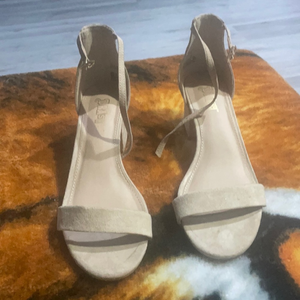 Beige heeled Sandals